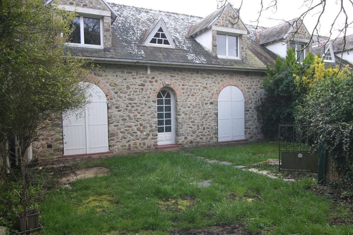 Appartement à DOURDAN
