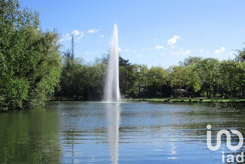 Photo 1 - Parking à TOULOUSE