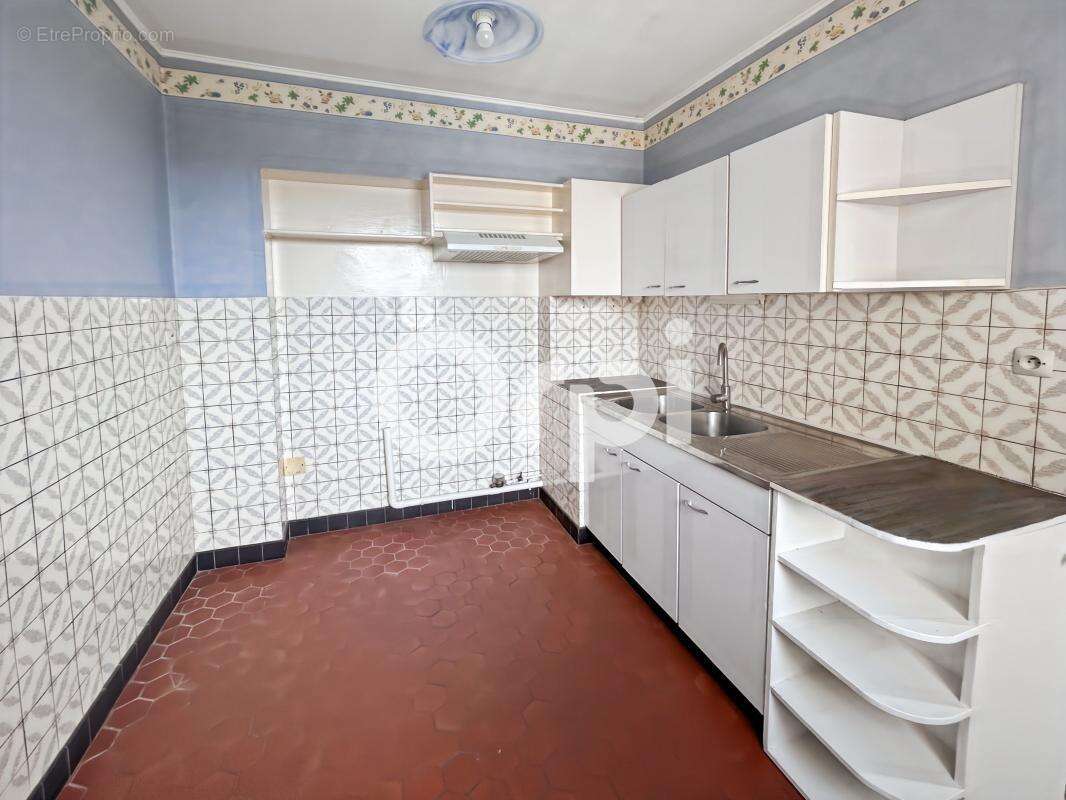 Appartement À Vendre T2 61 M² avec place de parking privative - photo 5