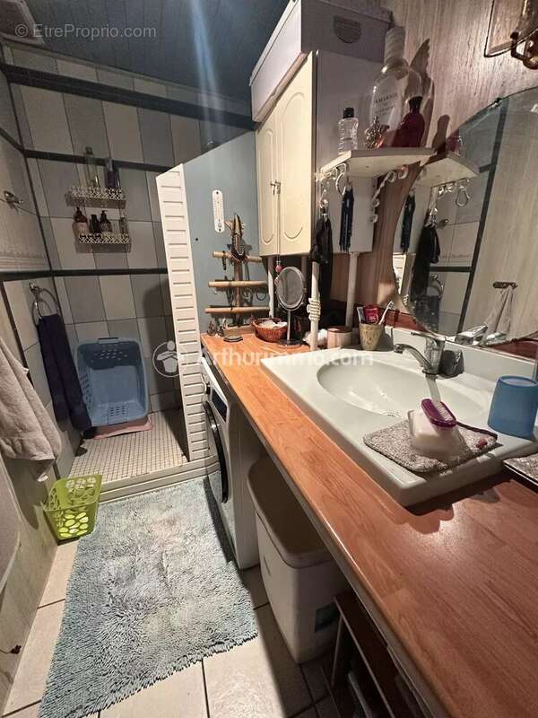 Appartement à SAINT-ASTIER