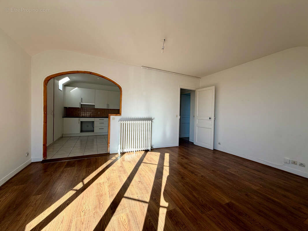 Appartement à FONTENAY-SOUS-BOIS