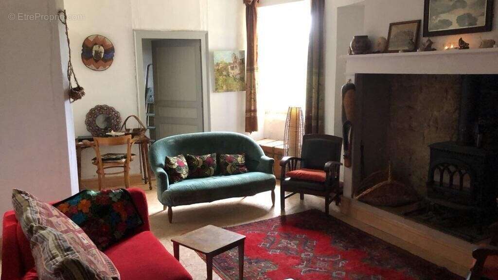 PETIT SALON - Maison à BIRAN
