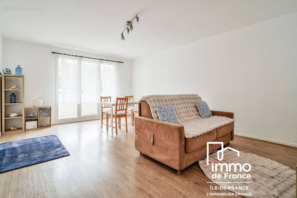 Appartement à CHELLES