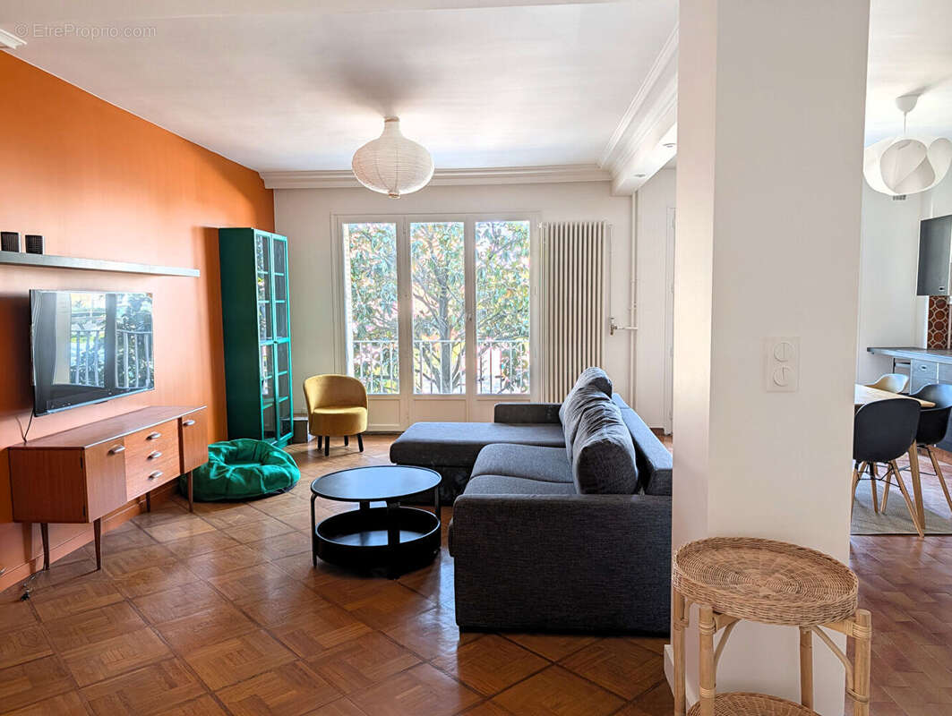 Appartement à BRON