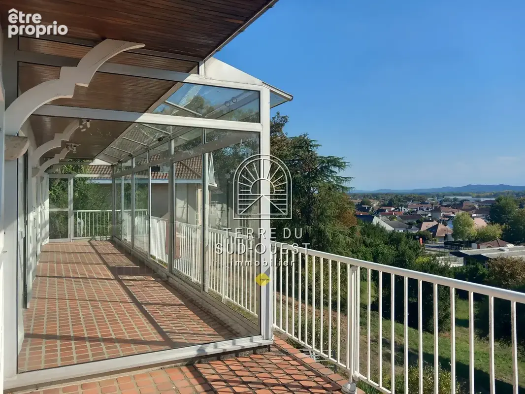 Artix   Maison 210 m2 avec vue Pyrénées - photo 3