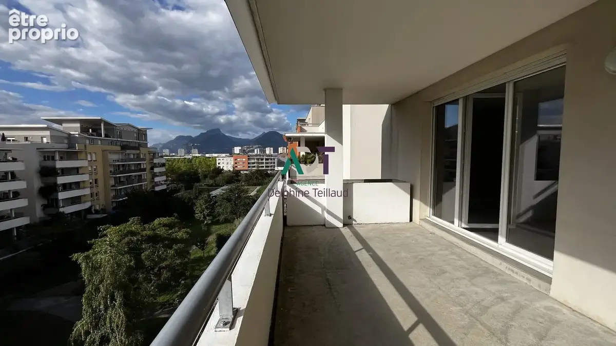 Appartement à ECHIROLLES