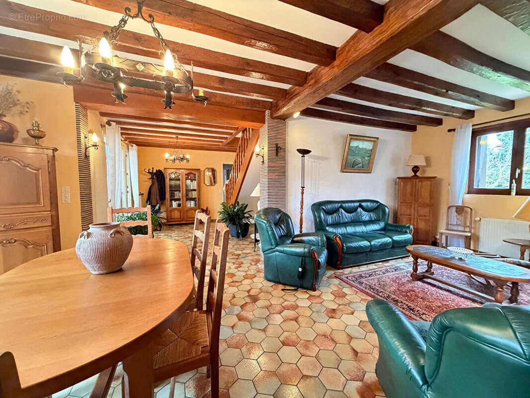 Maison à ARNIERES-SUR-ITON