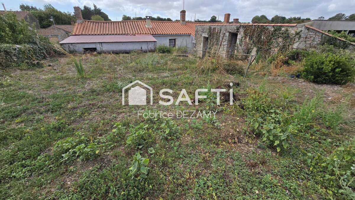 Photo 8 - Maison à CURZON