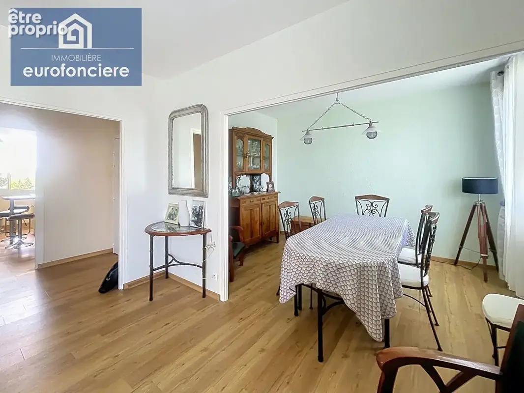 Appartement St André Les Vergers 4 pièces - photo 3