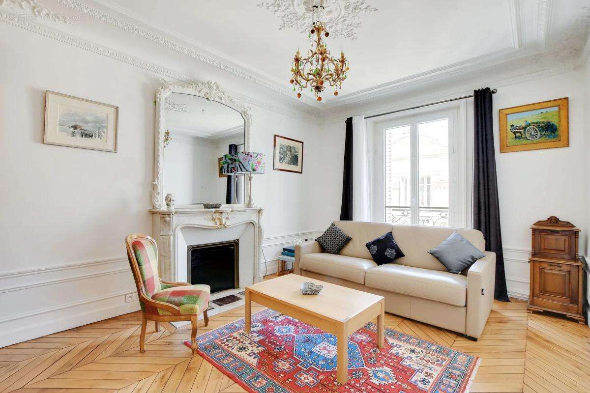 Paris X - APPARTEMENT de 60 m² au 4è étage avec ascenseur - photo 4