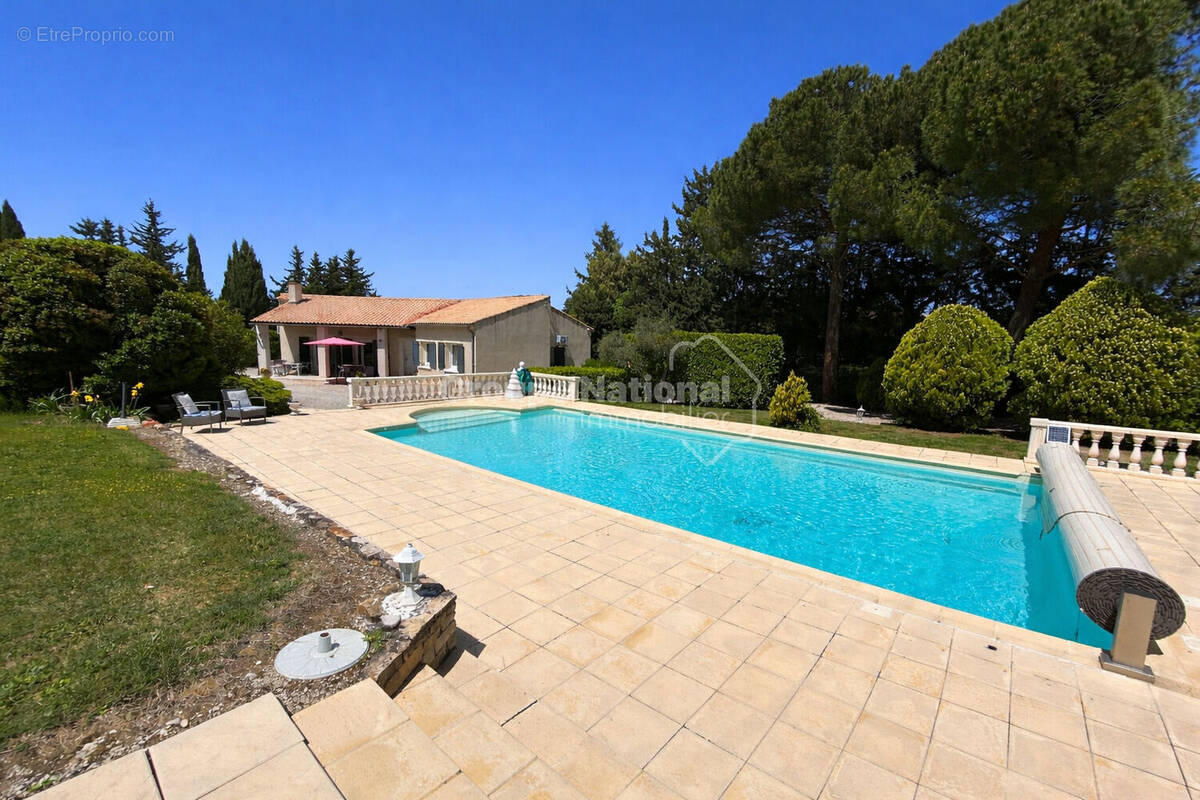 Maison à LORIOL-DU-COMTAT