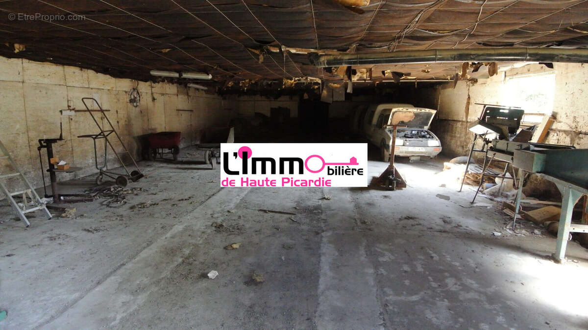 Commerce à GUILLAUCOURT