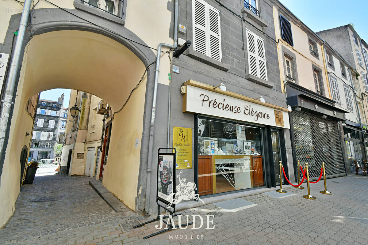 Commerce à CLERMONT-FERRAND