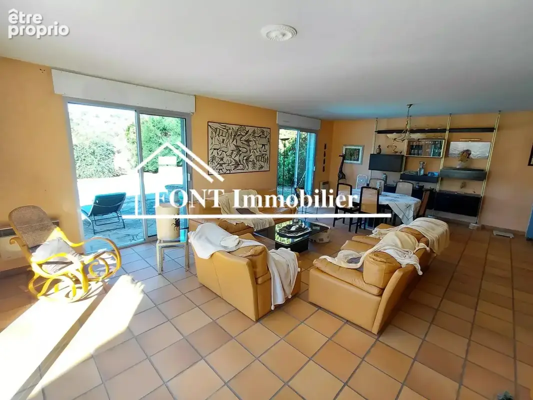 Cellieu, superbe maison 5 chambres a la vue sublime - photo 8