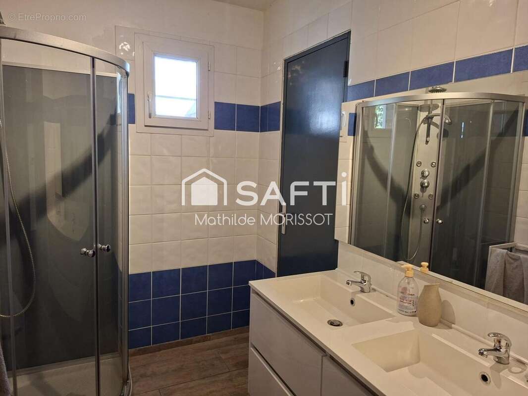 Photo 9 - Maison à PLOUZEVEDE