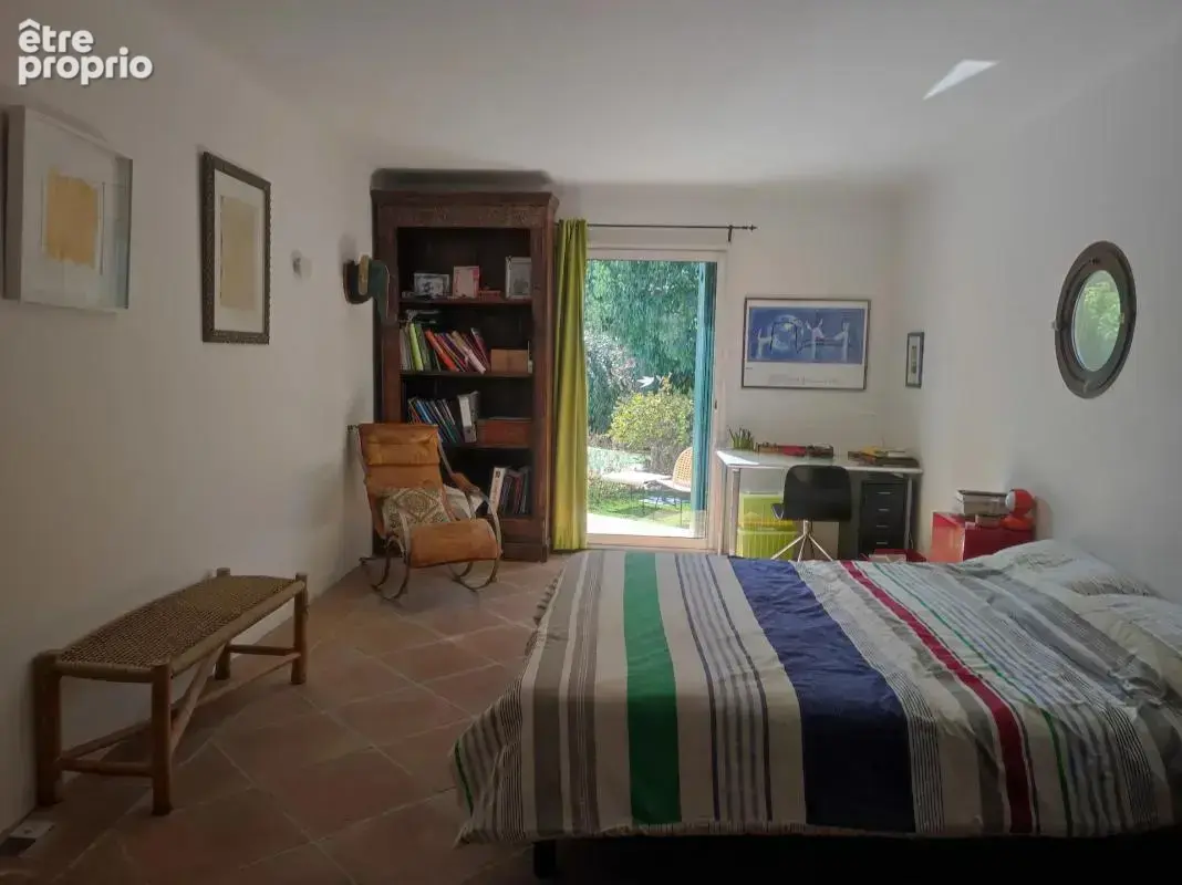 Maison de maçon de 217 m² sur 1 542 m² - photo 8