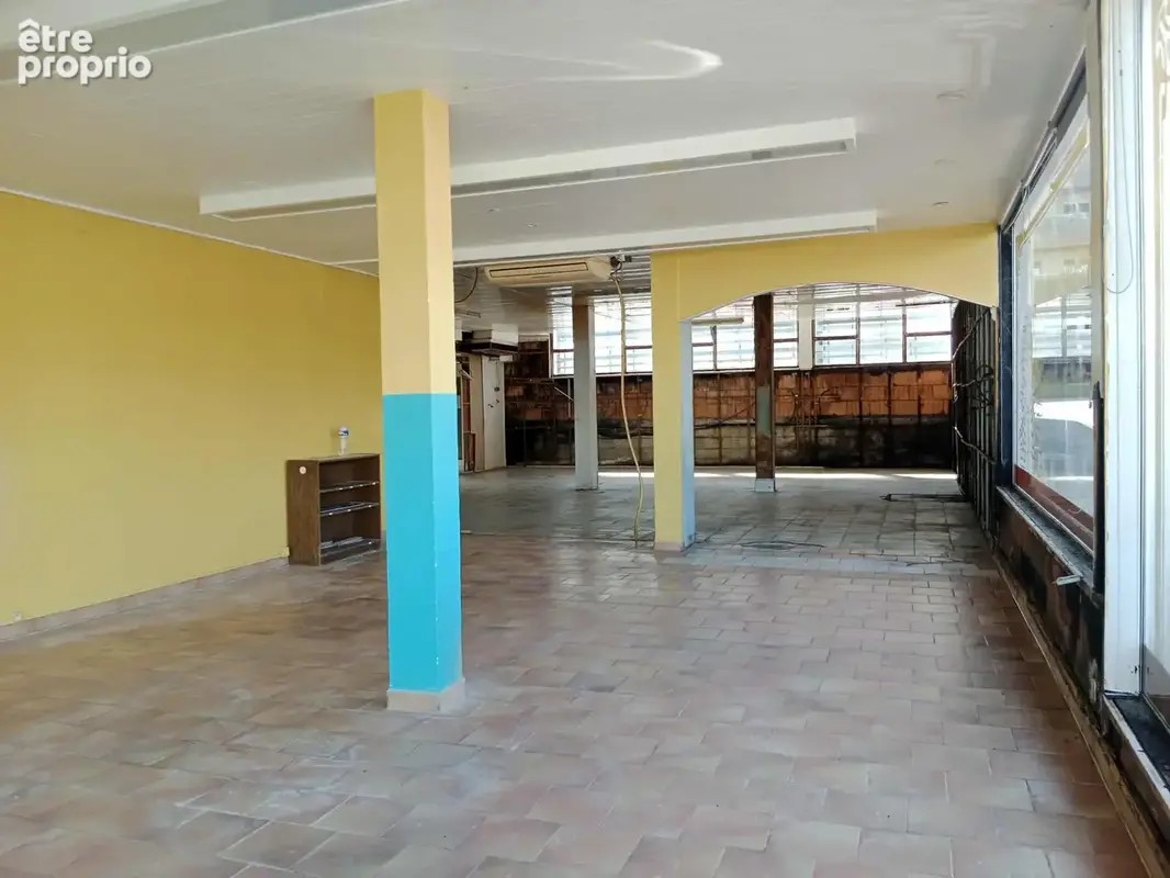 Local commercial - photo 2