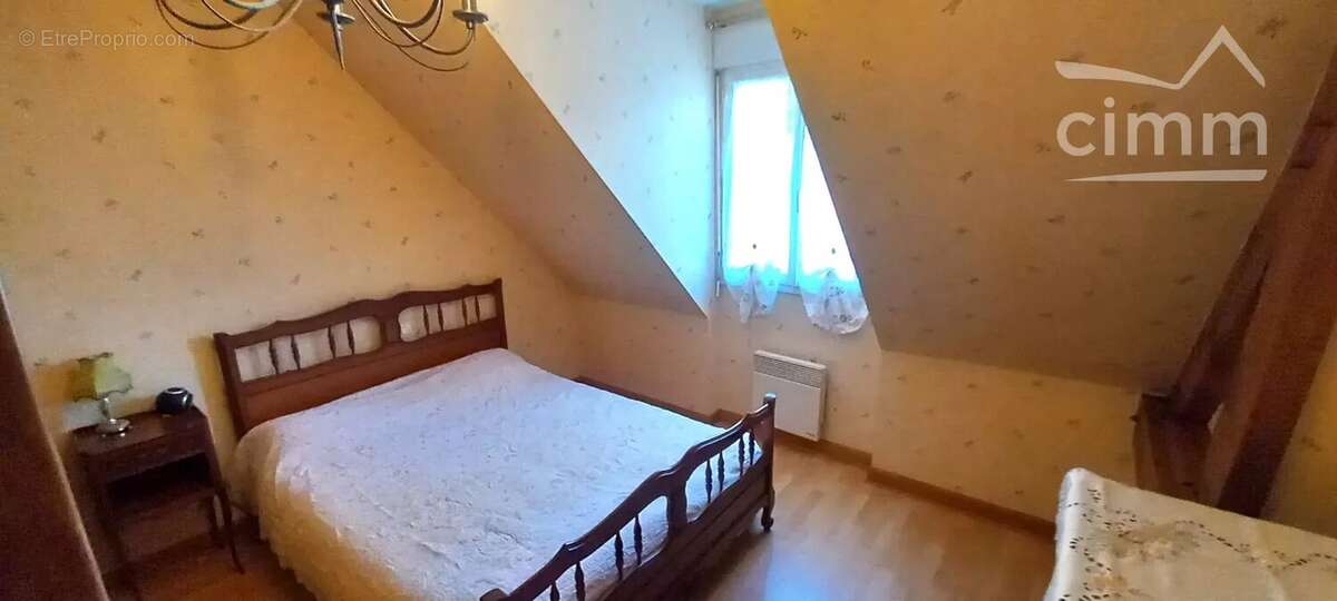 Maison à COUR-CHEVERNY