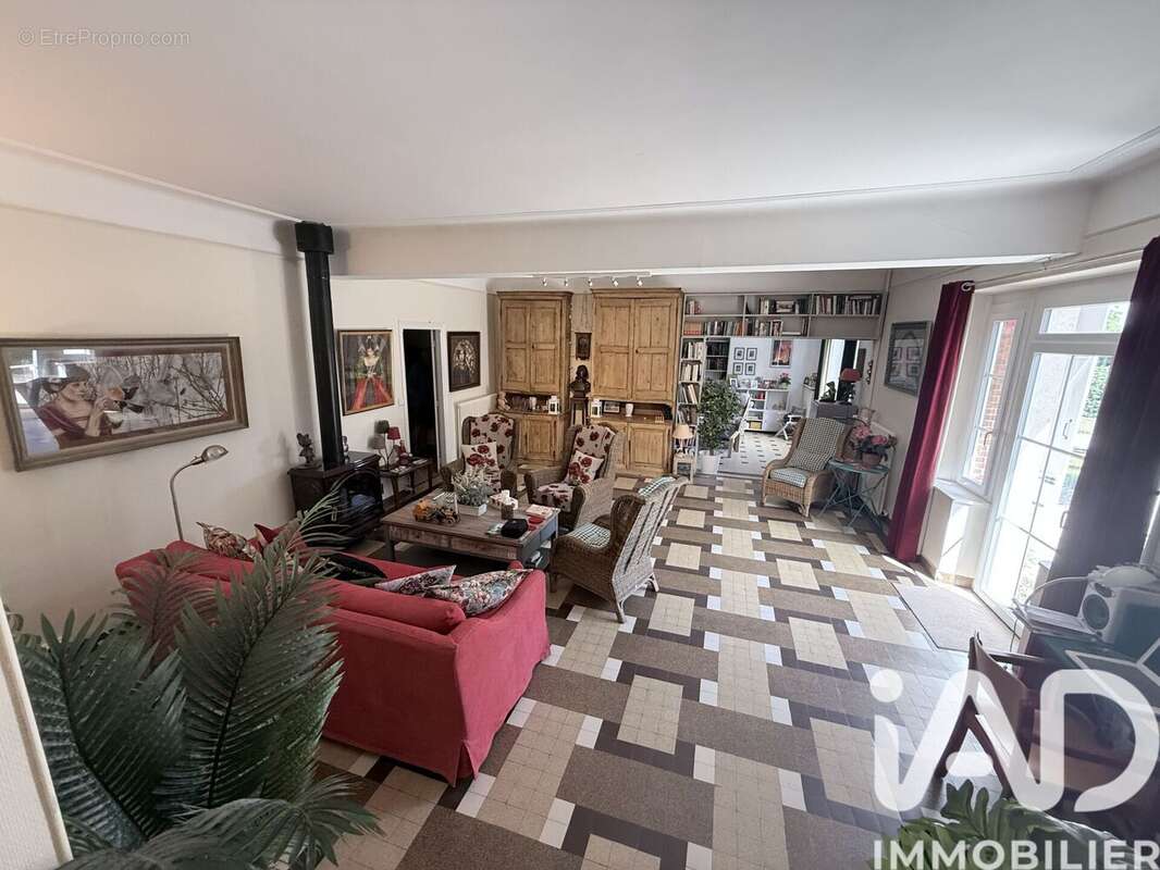 Maison 203 m² à Senan  - photo 4