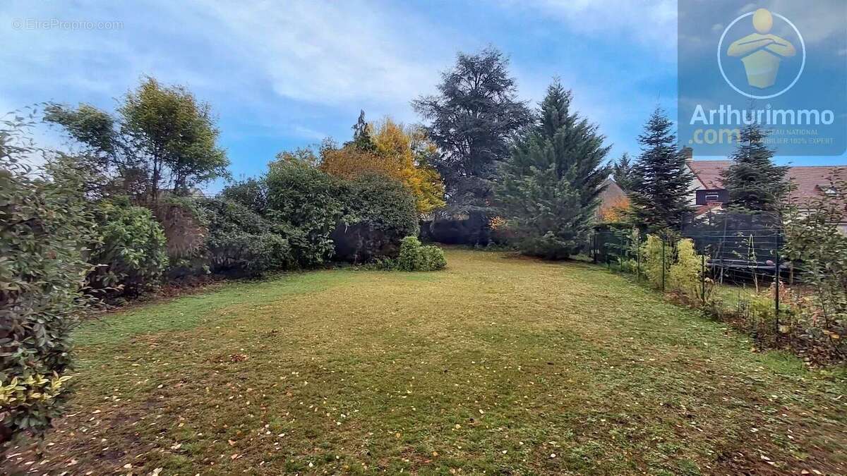 Maison à LAILLY-EN-VAL