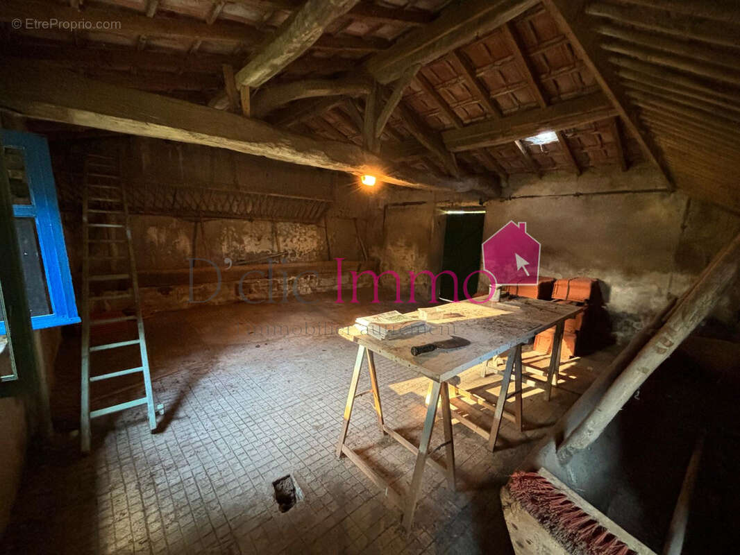Soullans - maison 2 chambres en campagne   terrain 1,6 ha   grange et dépendances - photo 14