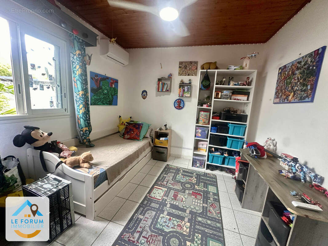 Saint joseph 97480 - ensemble immobilier entretenu - facile d'acces - proche des commodites - photo 5