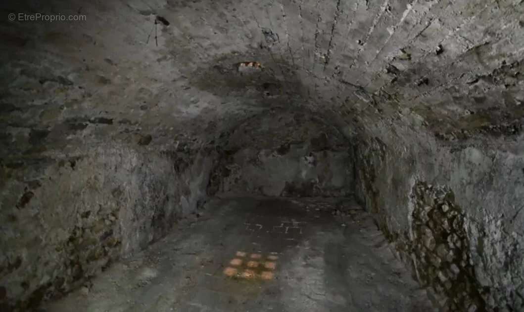 Commerce à DRAGUIGNAN