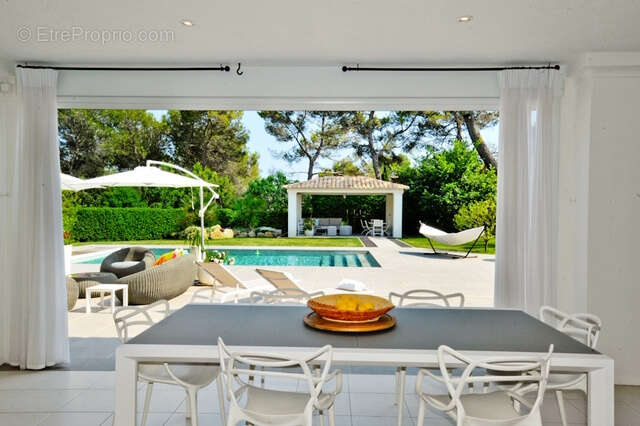 Maison à MOUGINS