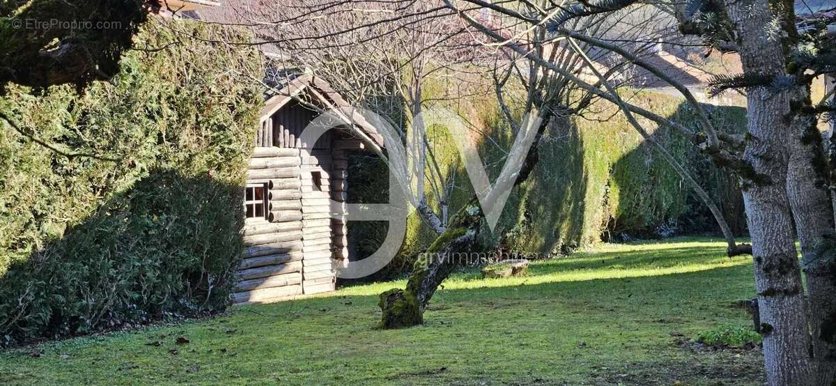 Maison à ARPAJON-SUR-CERE