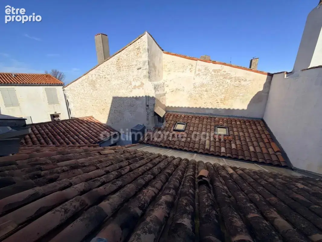 Immeuble murs avec commerces et licence à ARS EN RÉ 17590 - photo 21