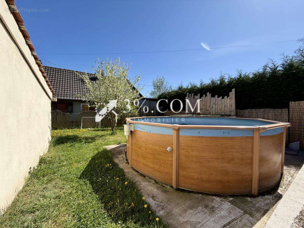 Maison à OBERHOFFEN-SUR-MODER