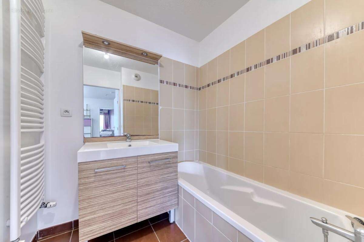 Appartement à VAULX-EN-VELIN