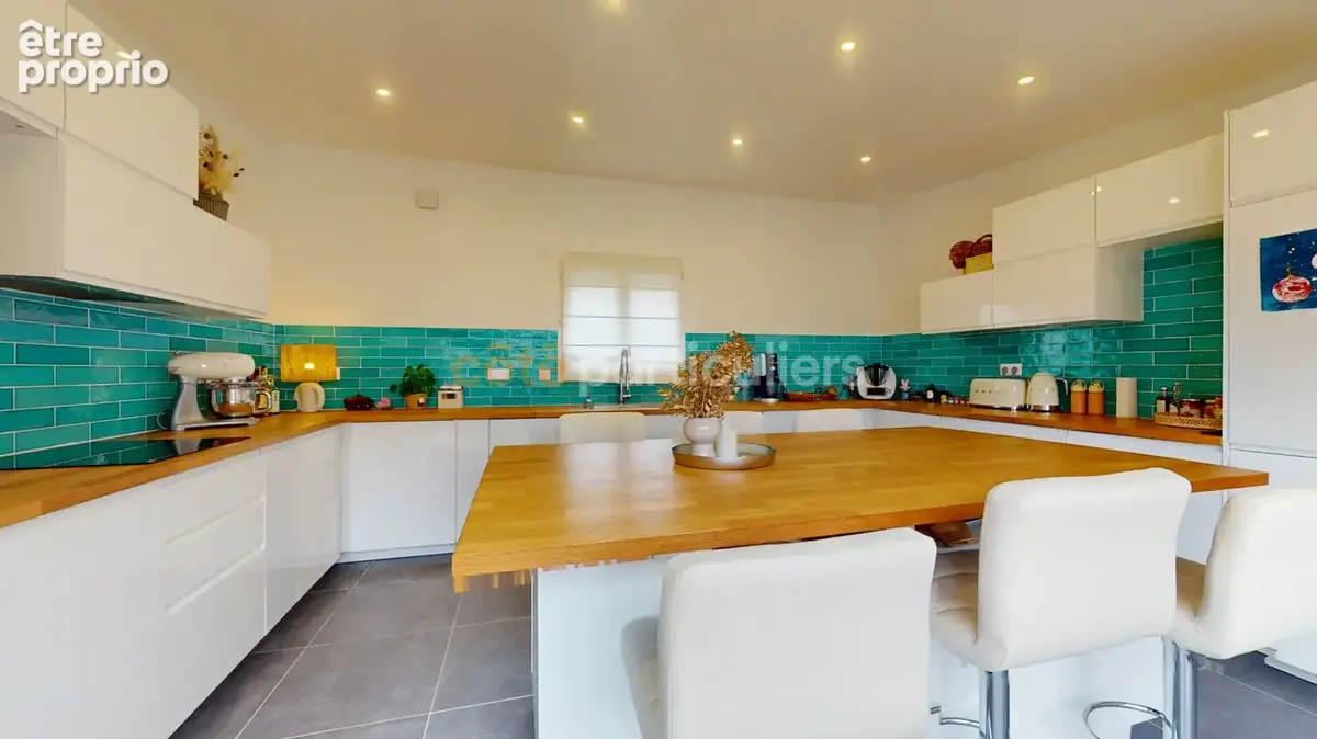 Granville 148 m2, vie de plain-pied, 4 chambres, terrain 470m2 - photo 1