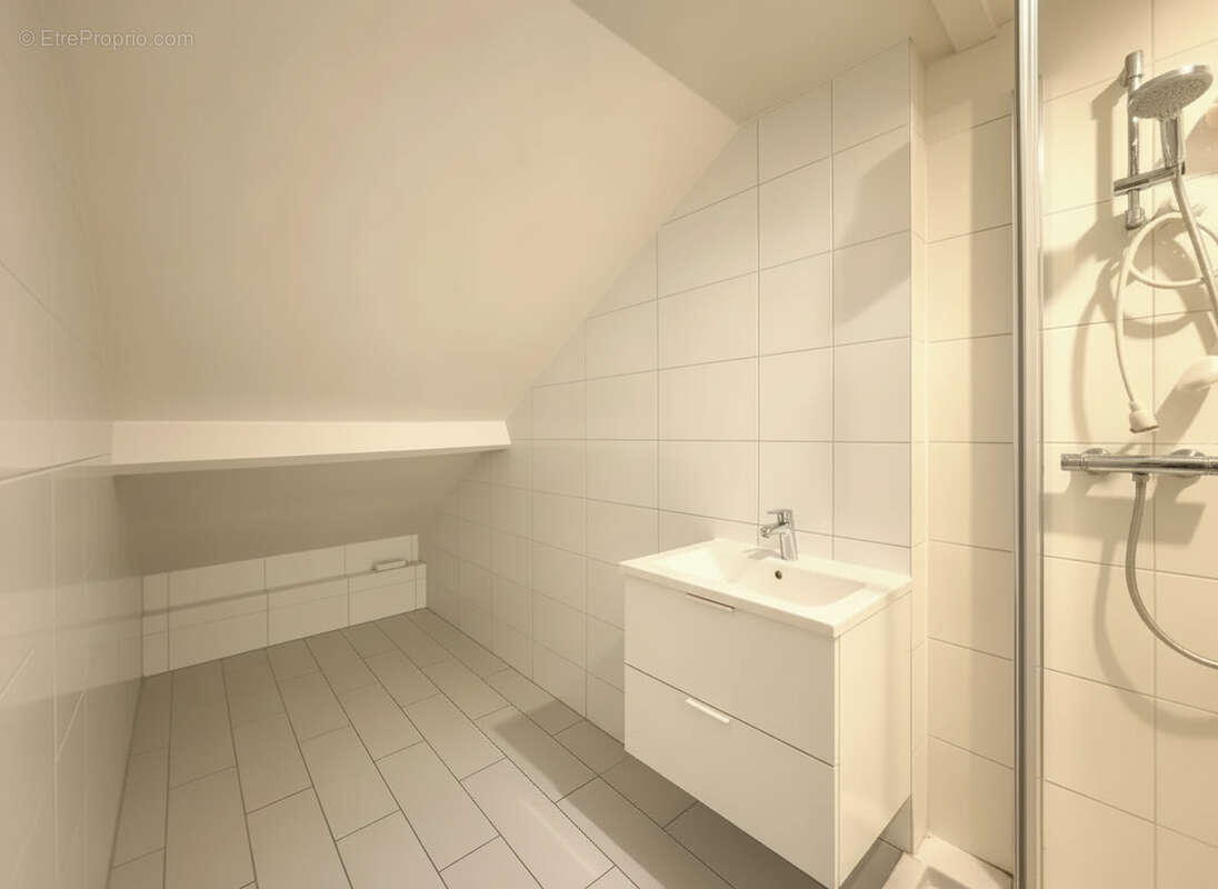 Appartement à CORBEIL-ESSONNES