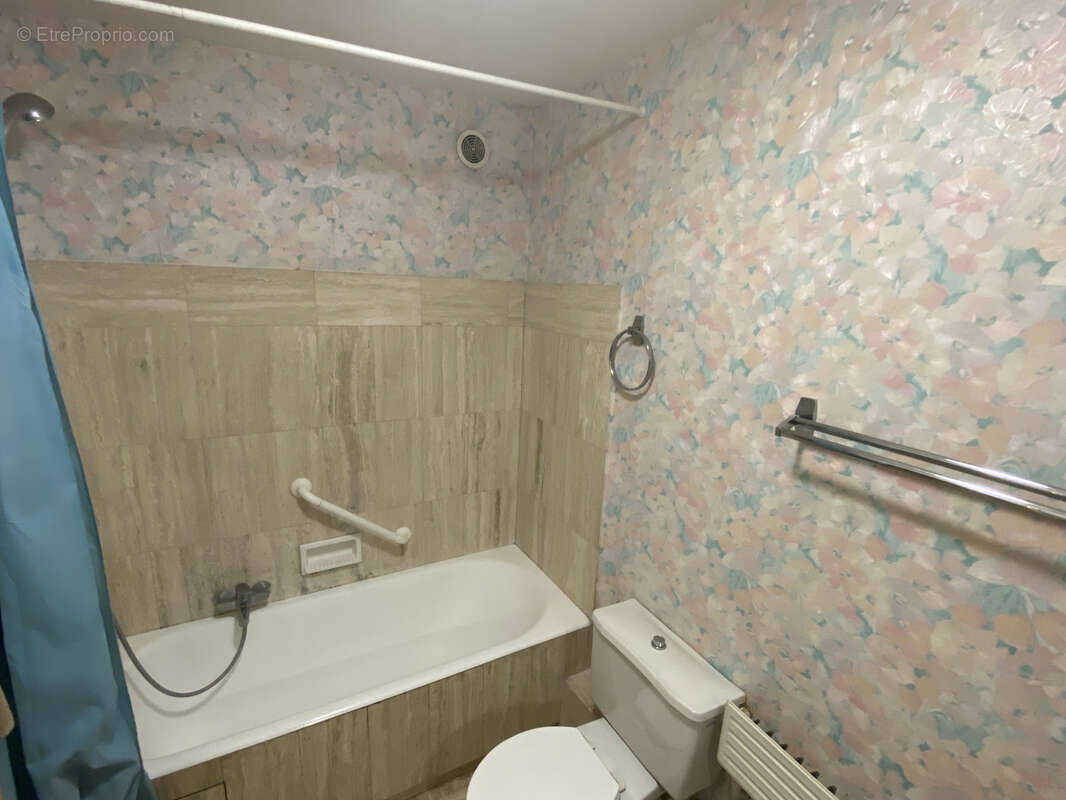 Appartement à MANDELIEU-LA-NAPOULE