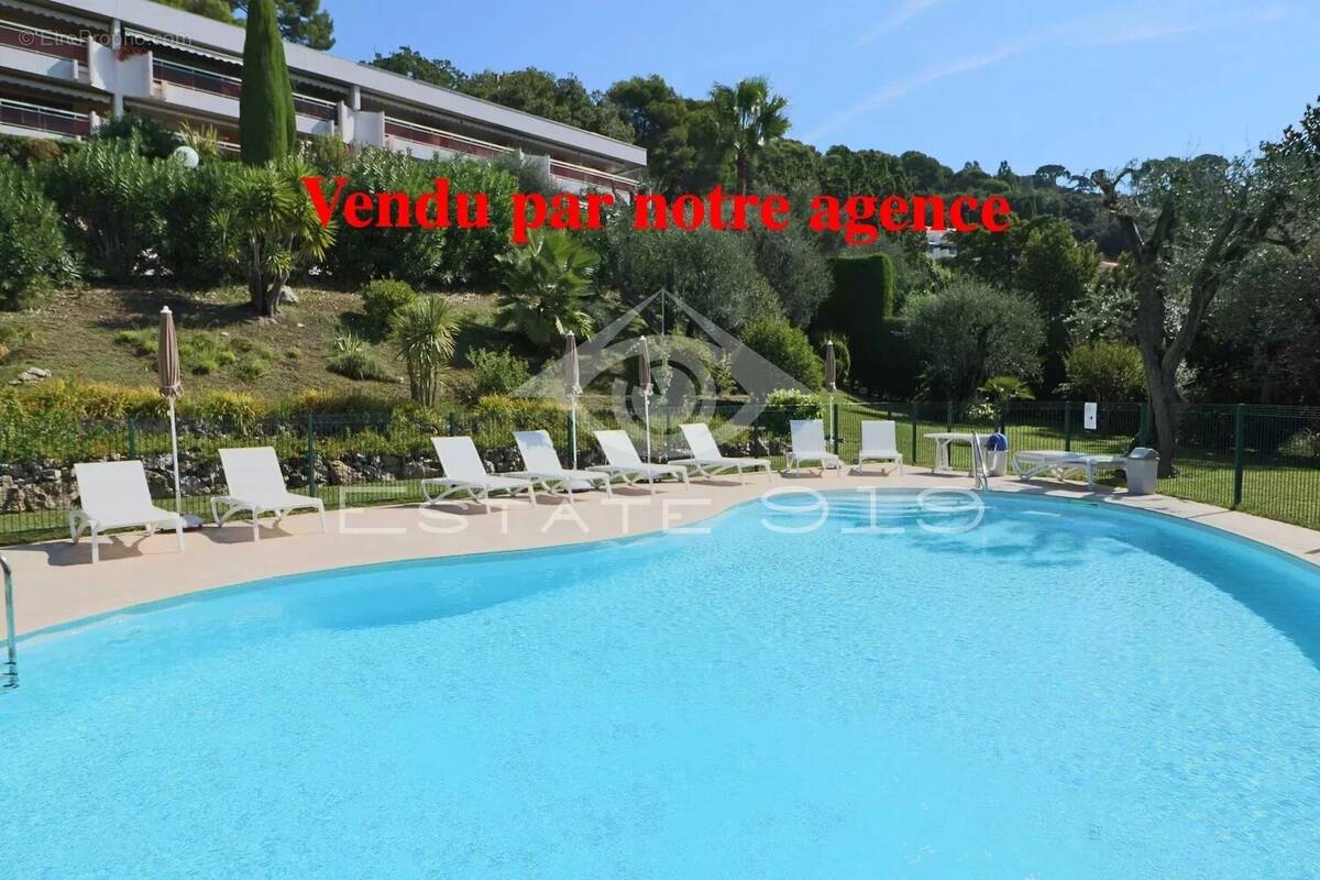 Appartement à LE CANNET