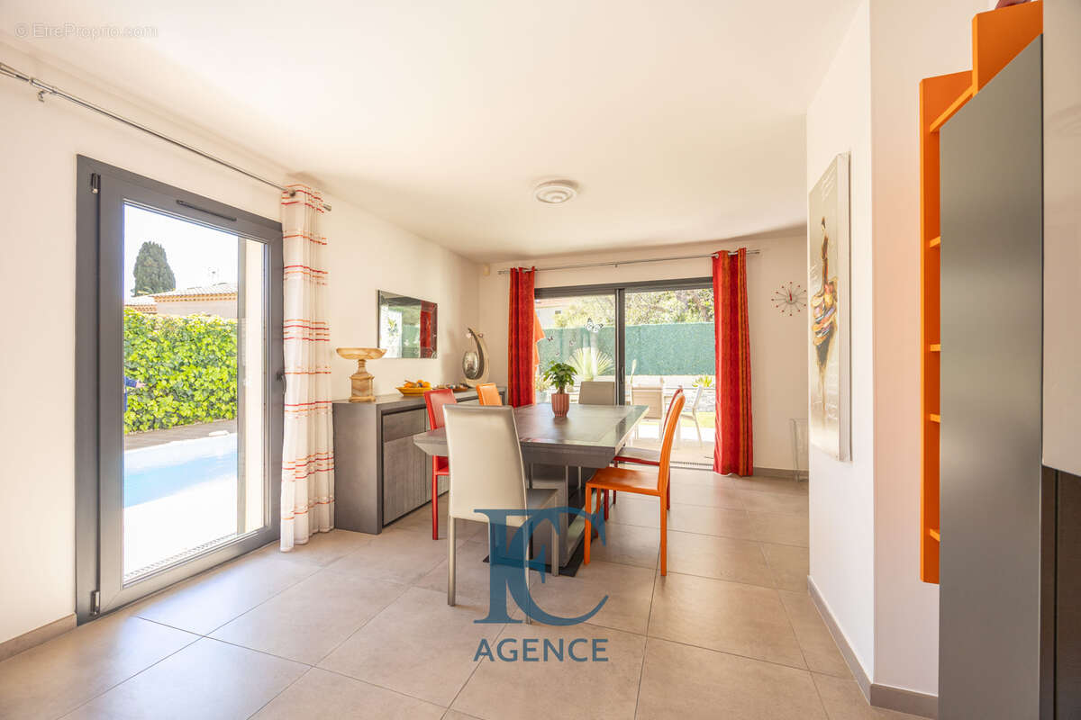 Maison à SANARY-SUR-MER