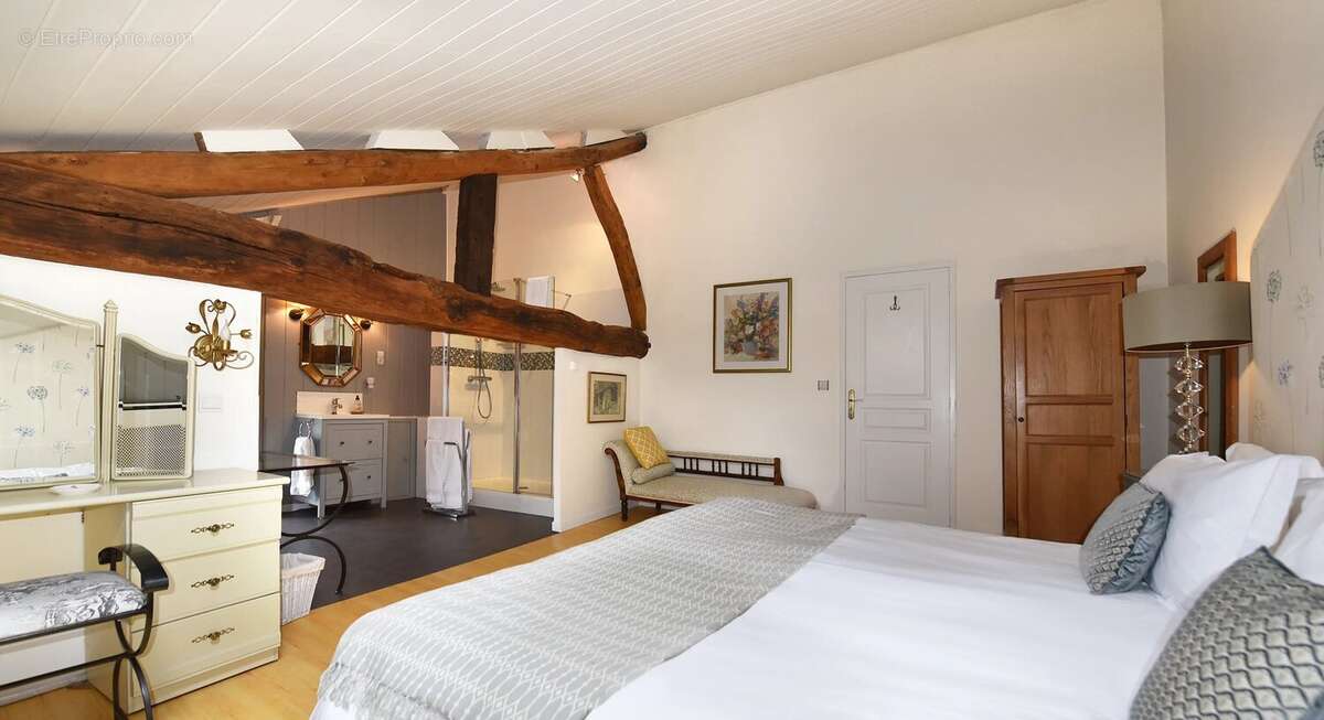 Maison à CASTELMORON-SUR-LOT