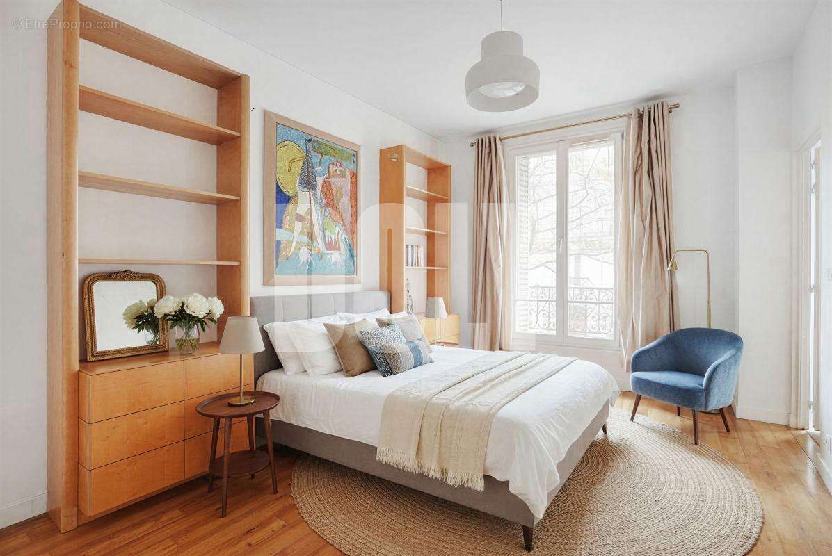 Appartement à PARIS-3E