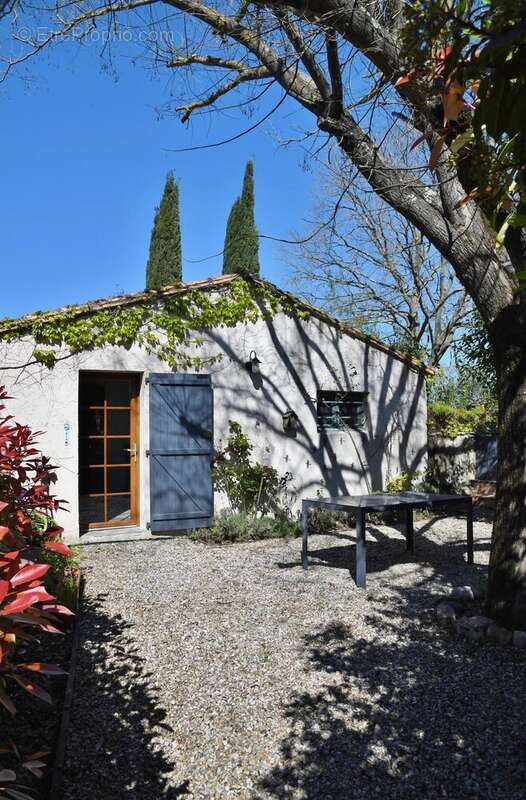Maison à UZES