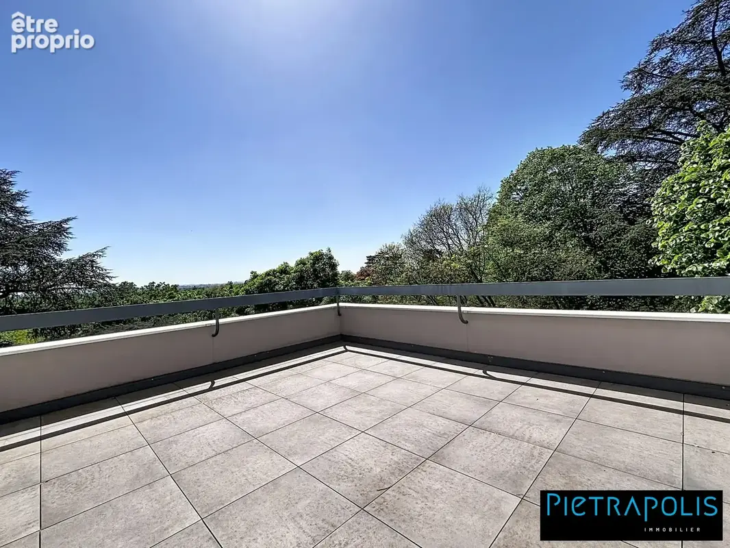 Appartement à RILLIEUX-LA-PAPE