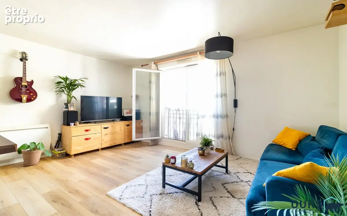 Appartement 2 pièces 47 m² à vendre à Saint-Denis (93200) - photo 2