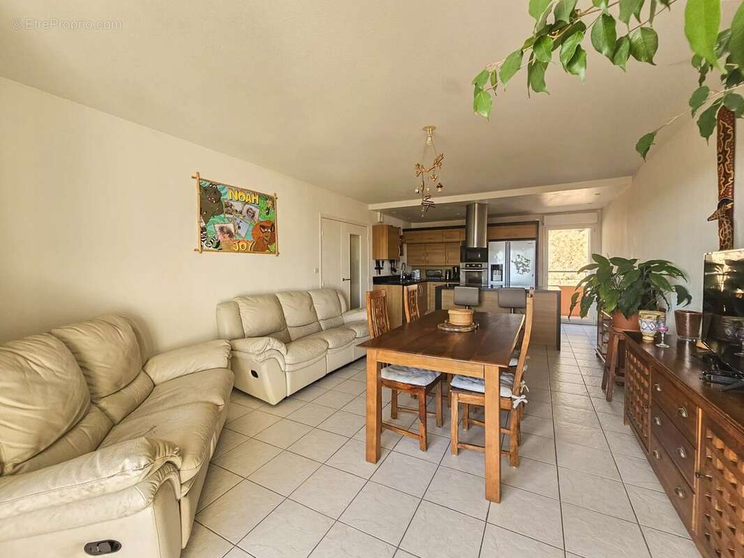 Appartement à SAINT-RAPHAEL