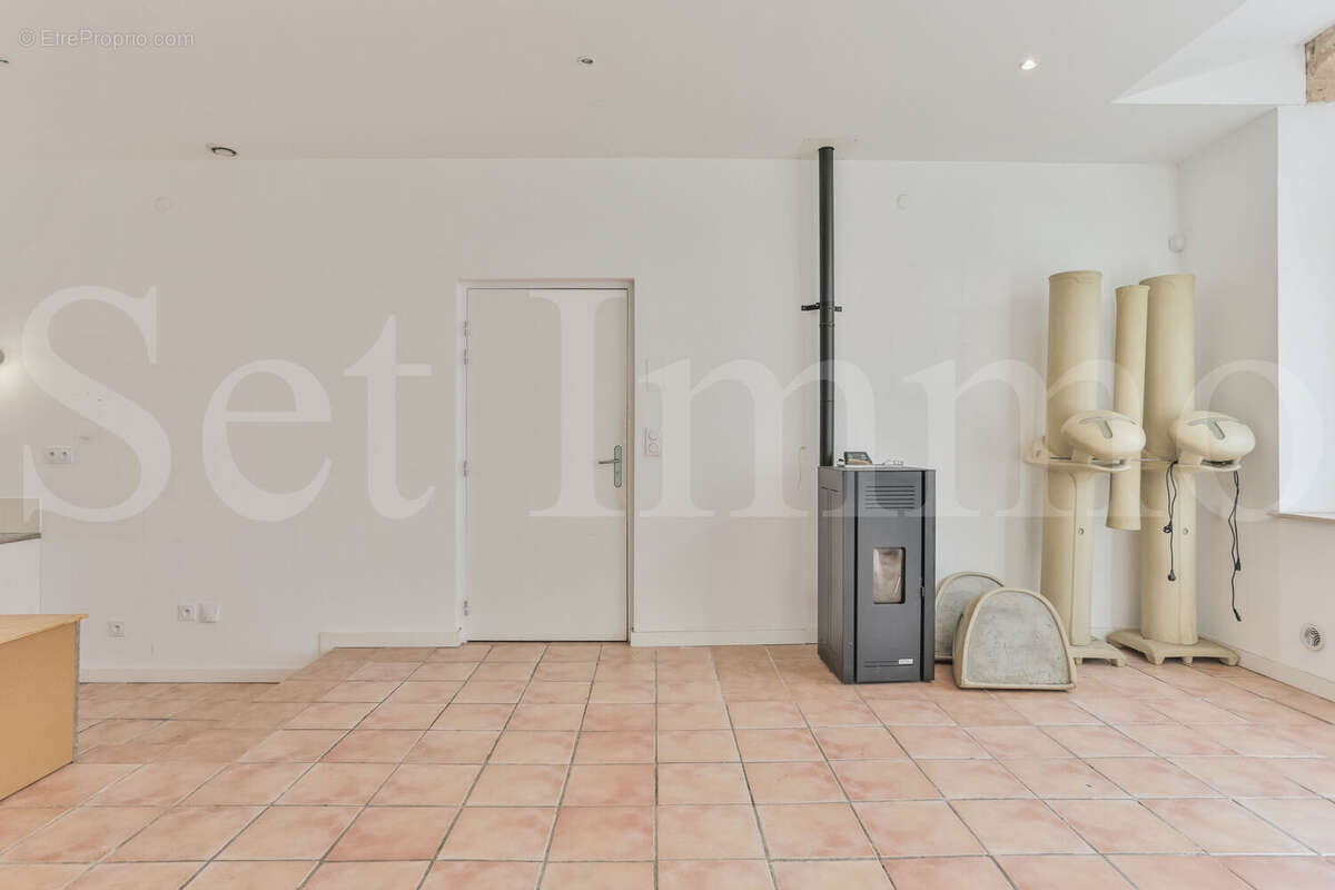 Photo 2 - Maison à UZES