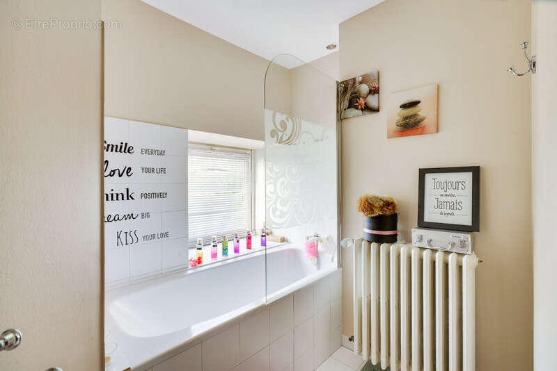 Appartement à LE PONTET