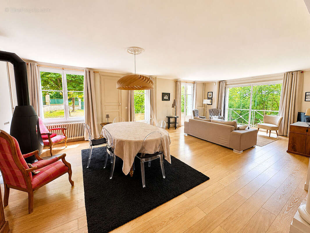 Maison de charme avec parc et piscine  aux portes de tours - photo 3