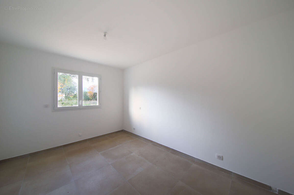 Maison à PRUNELLI-DI-FIUMORBO