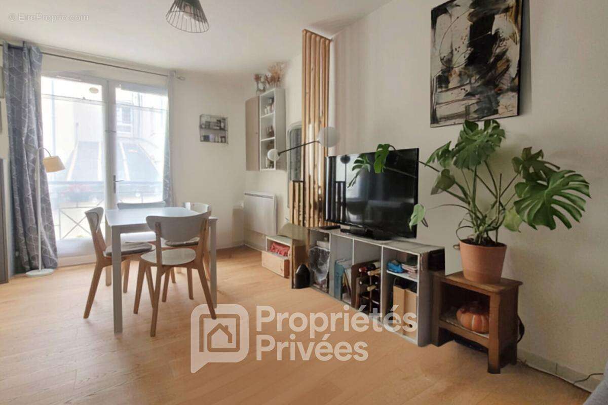Appartement à ARPAJON