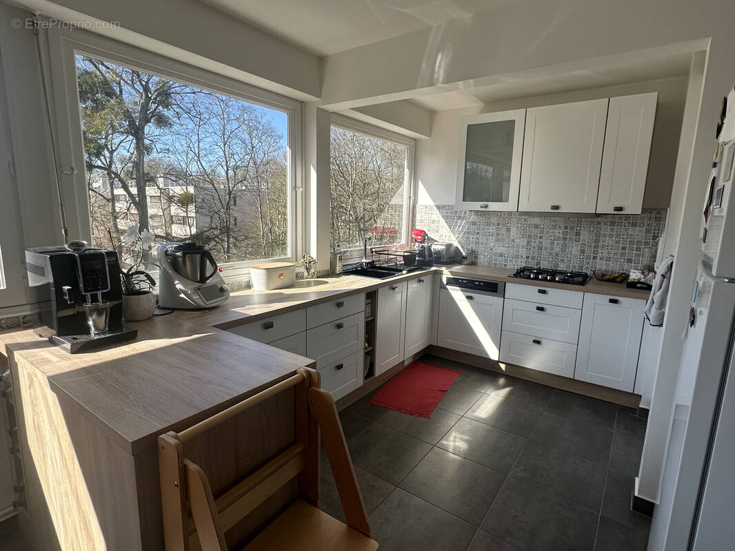 Appartement à VAUX-LE-PENIL