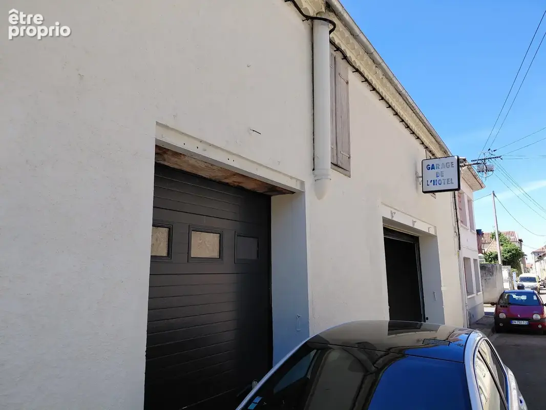 Fonds de commerce et murs à vendre MIRANDE (32) - Hôtel-Restaurant avec parking et logement de fonction - photo 23